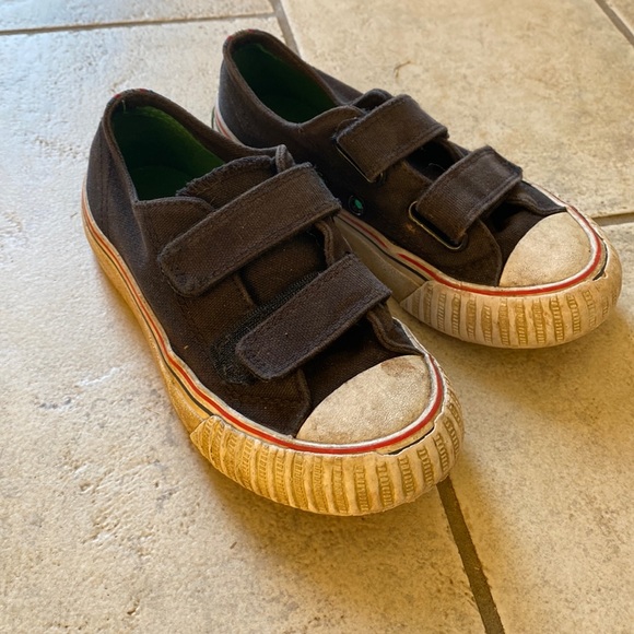 pf flyers velcro